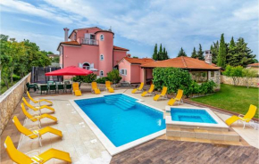Amazing Home In Pula With Sauna